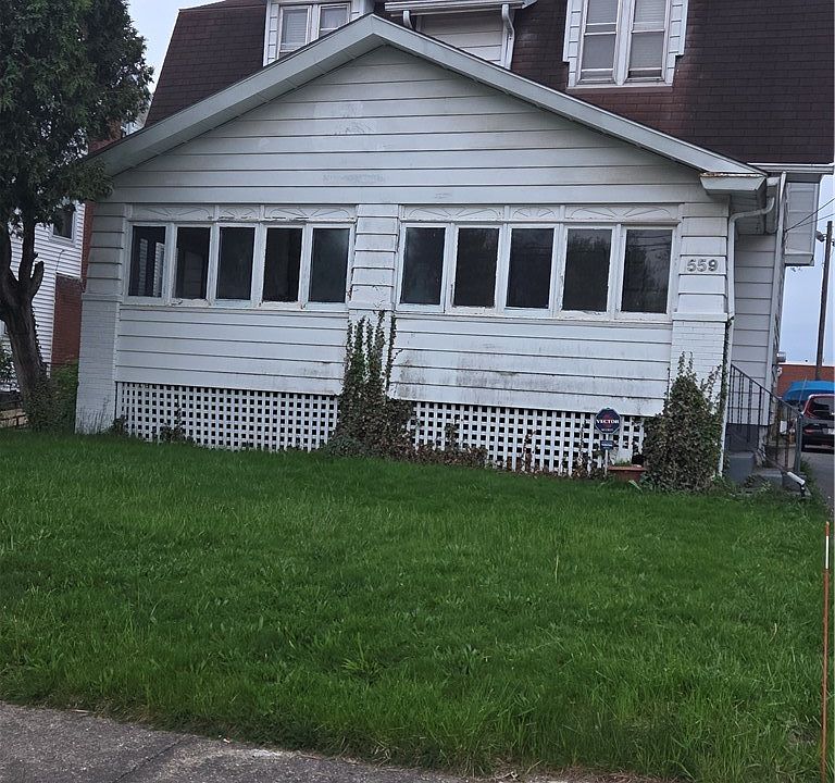 1st image of 559 Redondo Rd