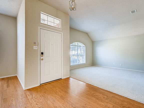 3rd image of 4609 Basil Dr