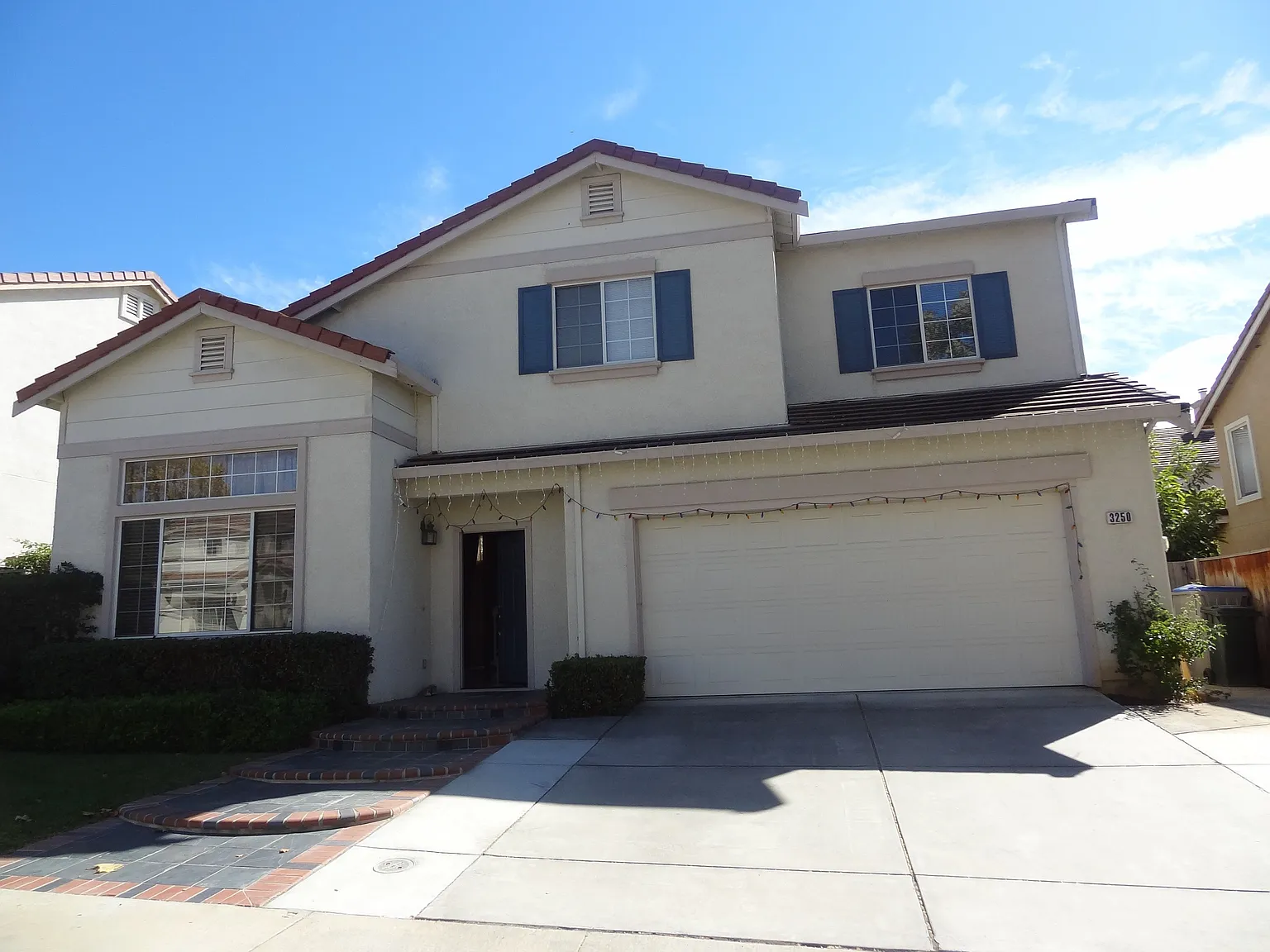 3250 Esperanza Ct photo 1