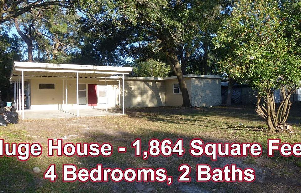 It's a BIG house with LOADS of room!