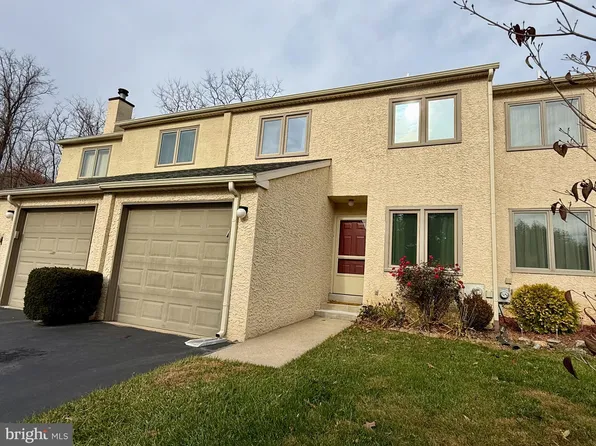 523 Summit Ct, Media, PA 19063