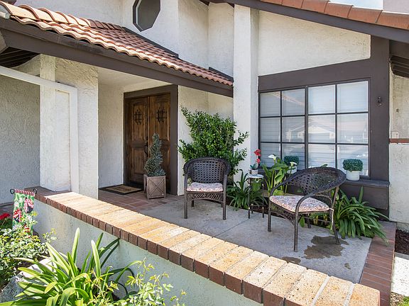 2nd image of 23904 Capistrano Ct