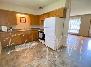 1618 Guernsey Ct, Waterloo, IA 50702