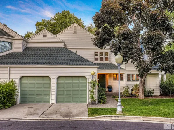 6356 Green Ranch Cir, Reno, NV 89519