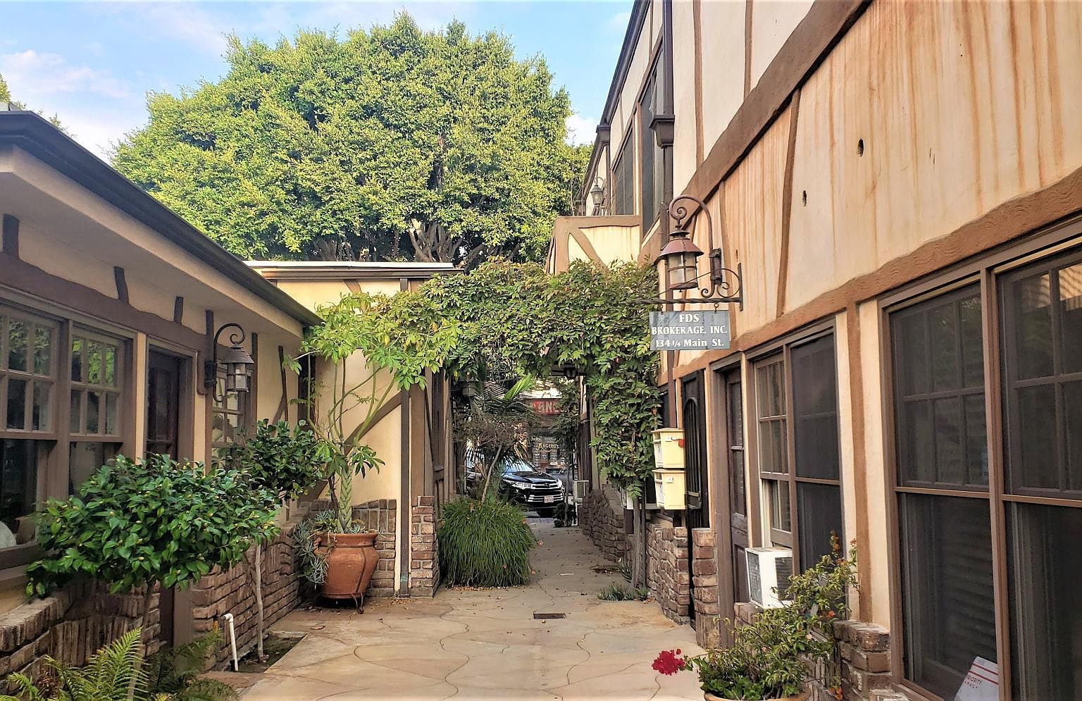 134 Main St, Seal Beach, CA 90740 Zillow