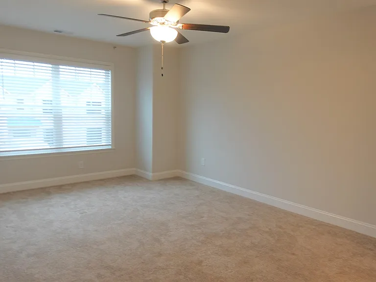 124 Creekland Way #1 — Photo 25