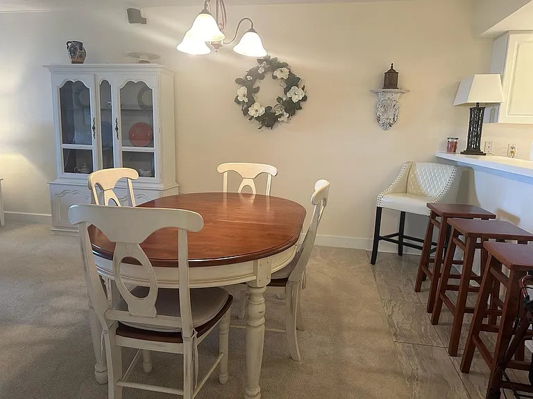 426 Bouchelle Dr #303 — Photo 23