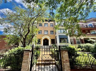 4149 N Sheridan Rd #3, Chicago, IL 60613