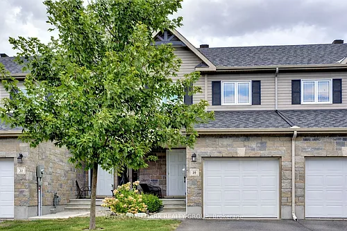 28 Nathalie St Photo 1