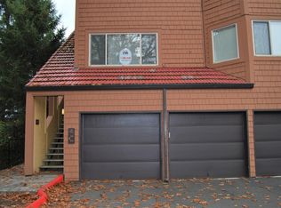 85 Oswego Smt, Lake Oswego, OR 97035