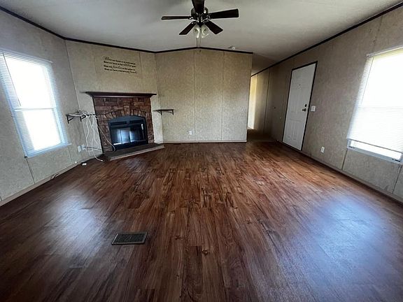 4th image of 18352 Wilber Rd