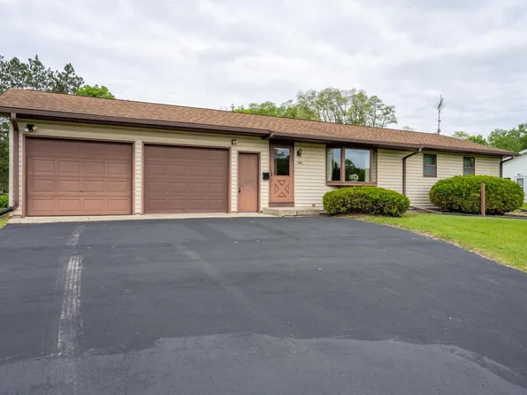 140 Meadow Lane, Lyndon Station, WI 53944