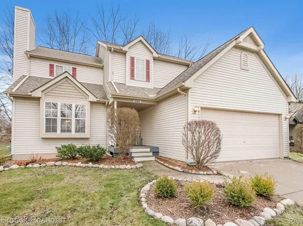 5768 Shannon Ln, Clarkston, MI 48348