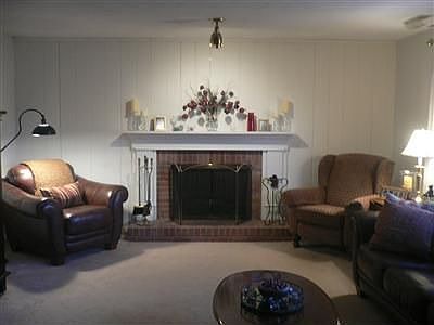 4th image of 42 Shadybrook Dr