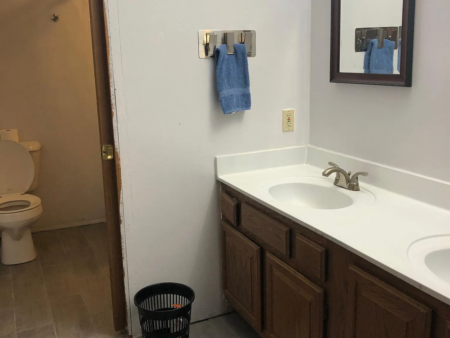 2229 Luann Ln — Photo 2