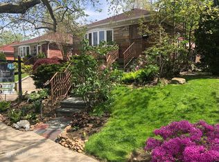 26244 60th Rd, Little Neck, NY 11362