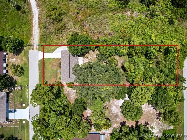 6115 Papaya Dr, Fort Pierce, FL 34982