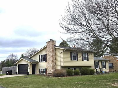 808 Thompson St, Essexville, MI, 48732