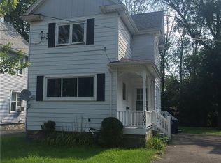 1007 92nd St, Niagara Falls, NY 14304