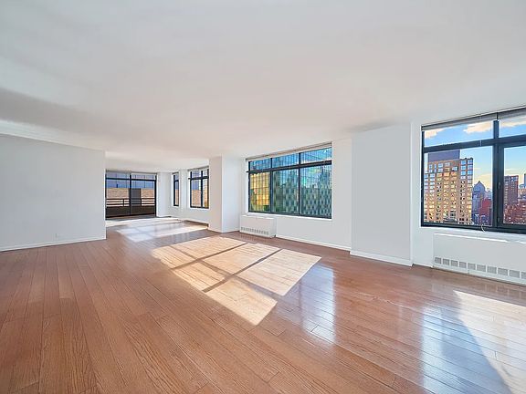 3rd image of 400 E 70th St APT 2702