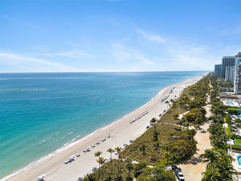 10225 Collins Ave #404 — Photo 42