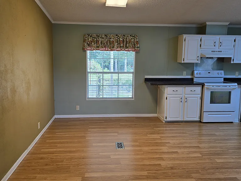 9862-1 Acree Rd — Photo 10