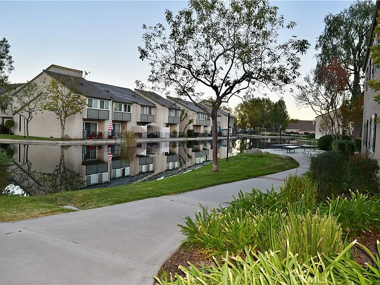 24525 Trevino Dr #24525U2 — Photo 17