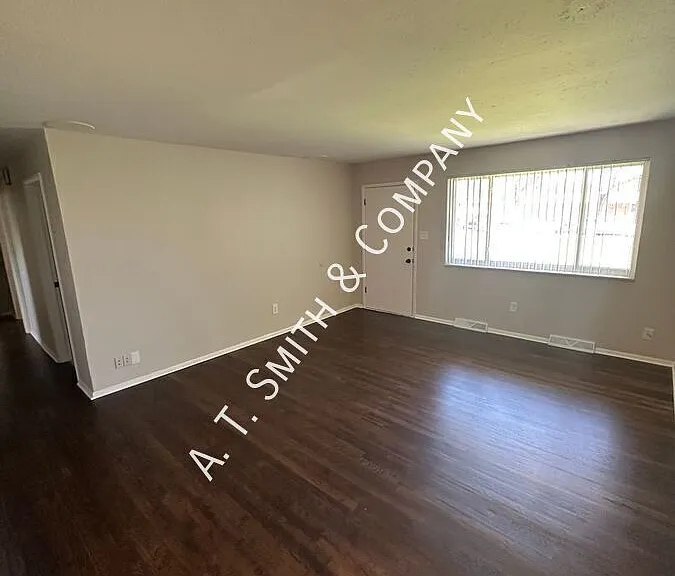 16872 W 8th Pl — Photo 4
