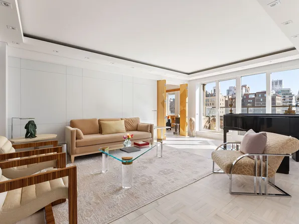 20 East 74th Street image 1 of 15