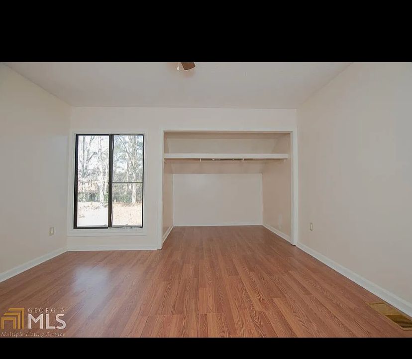 2nd image of 17 Tiburon Dr #17