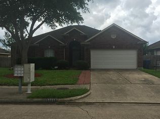 15727 Schumann Ln, Houston, TX 77083