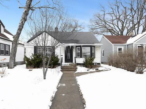 1815 Cleveland St, Evanston, IL 60202