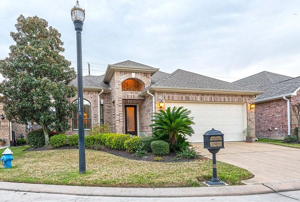 1st image of 16355 Jordyn Lake Dr