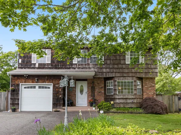 60 Heston Road, Shirley, NY 11967