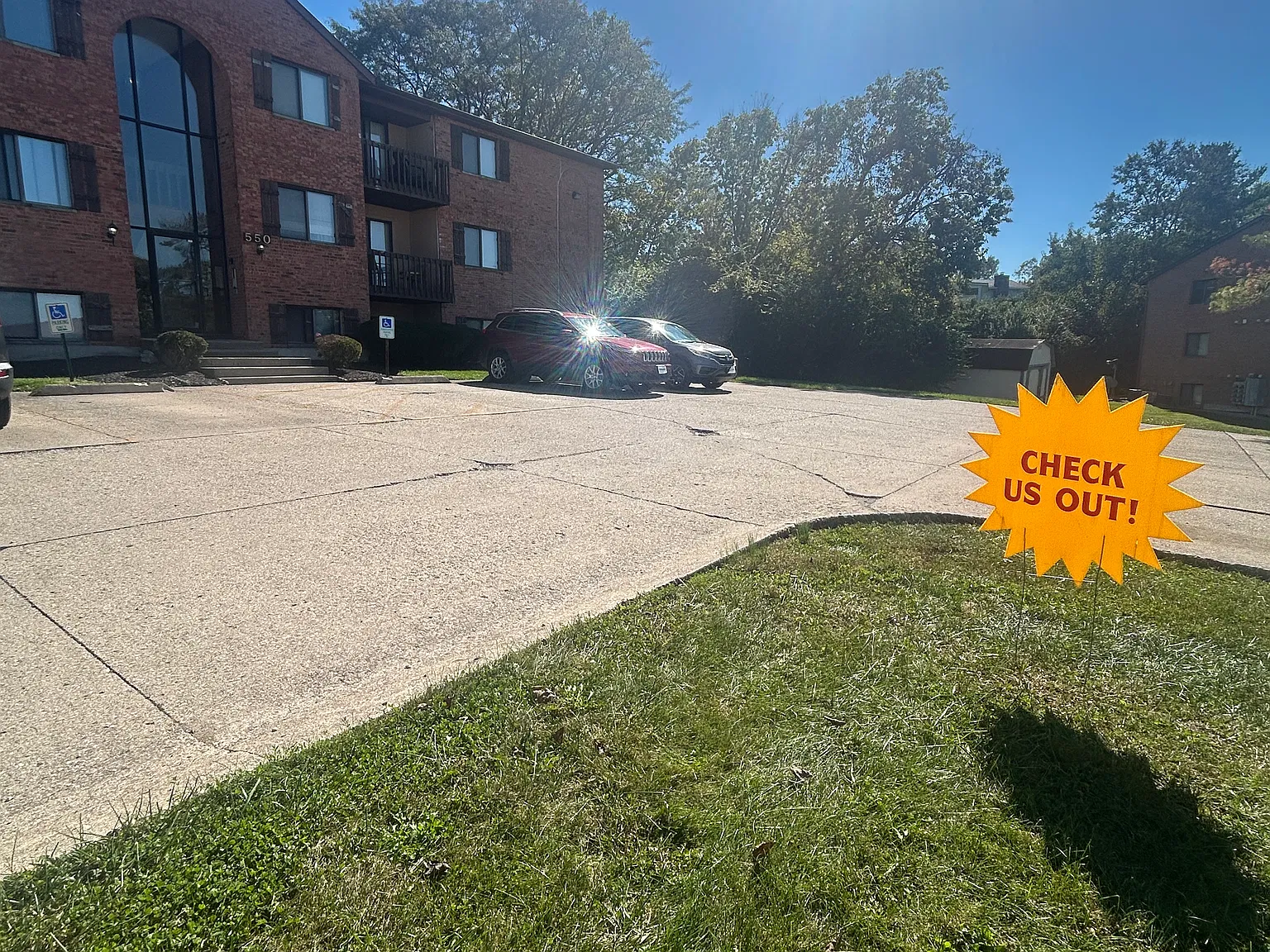 2 bed, 1020 sqft, $1,250 — Photo 2