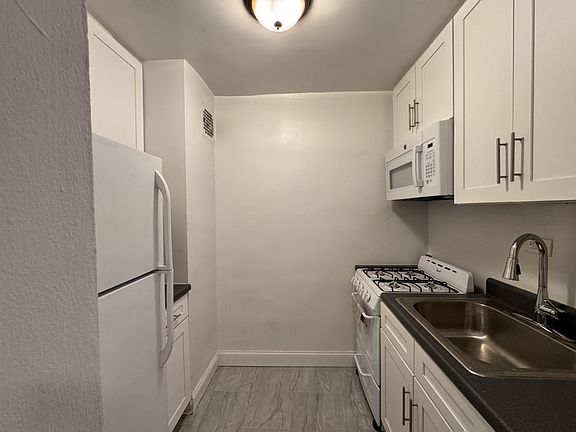 2nd image of 62-59 108th St APT 3S