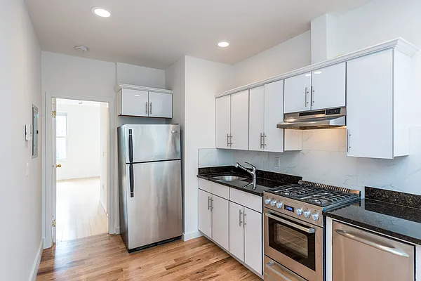 Rented by Nooklyn NYC LLC | media 32