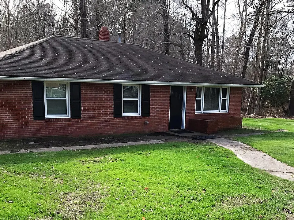 109 Spencer Ln