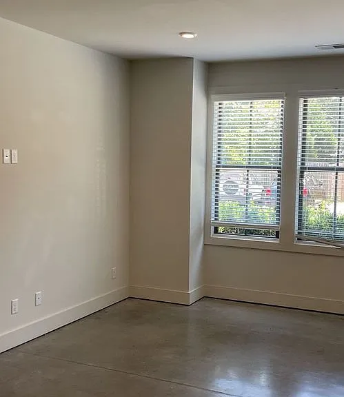 1716 Habersham St — Photo 5