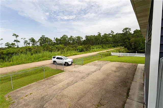 26321 Mildred Dr — Photo 27