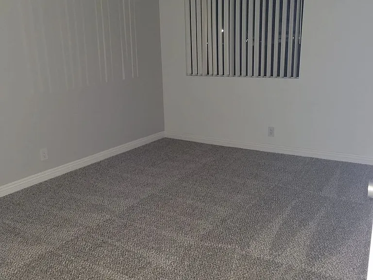 073 - Canyon Crest Hills Apartments — Photo 21