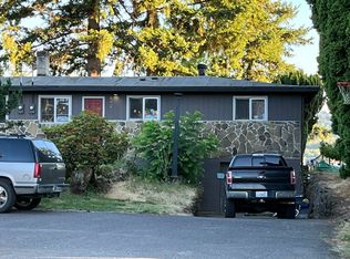842 S A St, Washougal, WA 98671