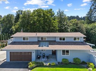 2360 Glenmorrie Dr, Lake Oswego, OR 97034