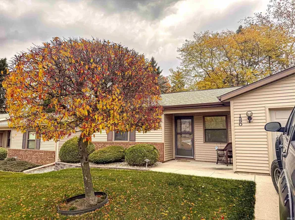 1590 E Kammerer Rd, Kendallville, IN 46755