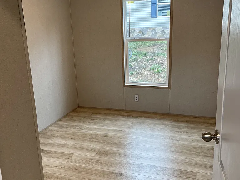 4302 Winford Rd SW — Photo 6