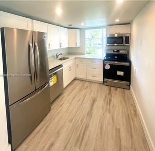 701 Three Islands Blvd APT 109, Hallandale, FL, 33009