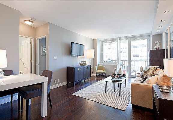 3rd image of 212 E 47th St APT 19C