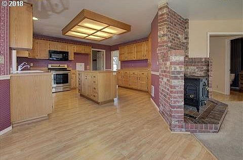 4th image of 11915 NE 111 Cir