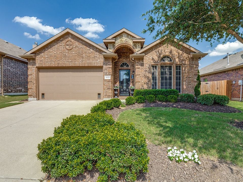 1st image of 3033 Maple Creek Dr