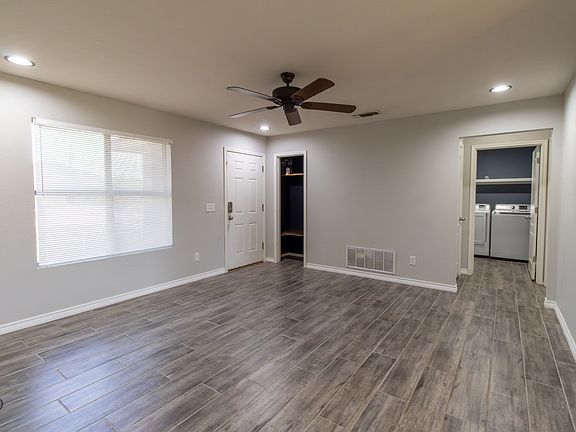 4th image of 1218 Newman Ave